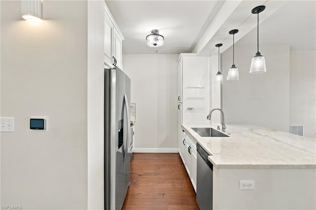 THE RESIDENCES AT COCONUT POINT - Residential