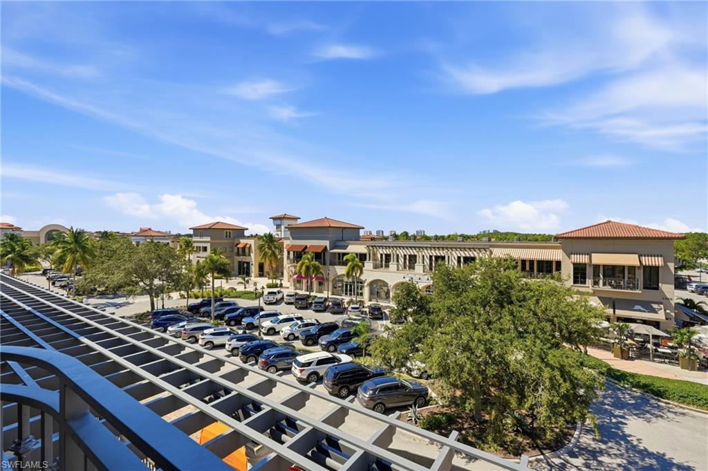 THE RESIDENCES AT COCONUT POINT - Residential