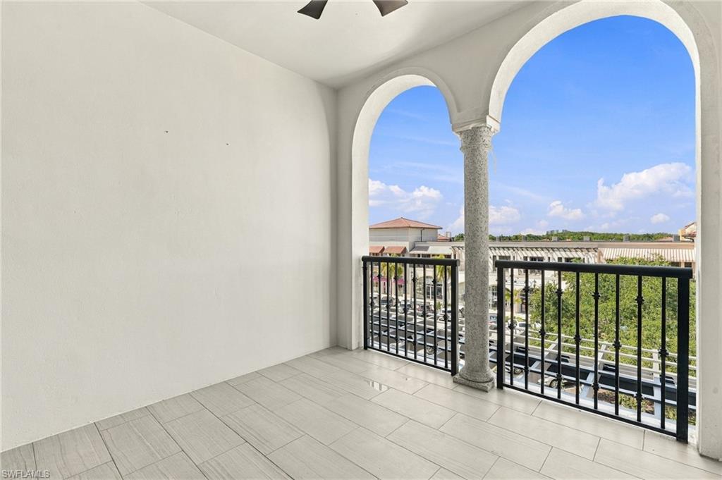 THE RESIDENCES AT COCONUT POINT - Residential
