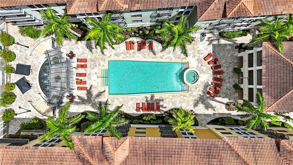 THE RESIDENCES AT COCONUT POINT - Residential
