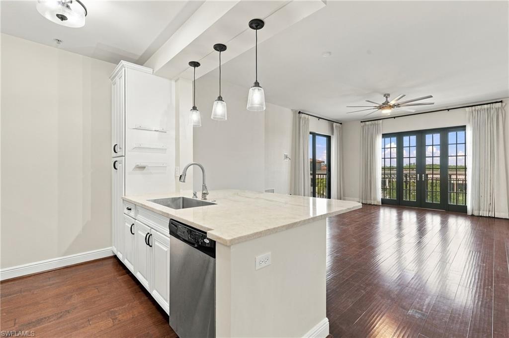 THE RESIDENCES AT COCONUT POINT - Residential