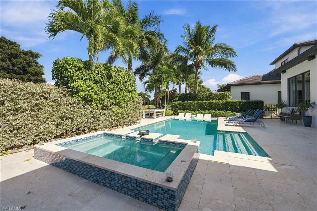 LANDINGS AT BEARS PAW - Residential