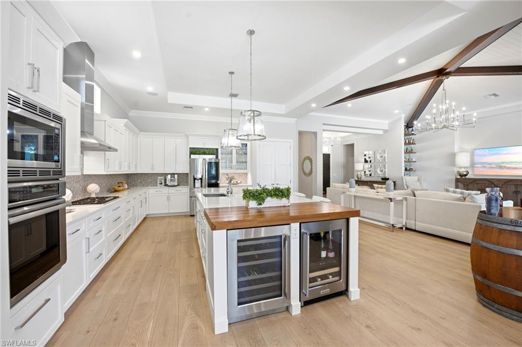 LANDINGS AT BEARS PAW - Residential