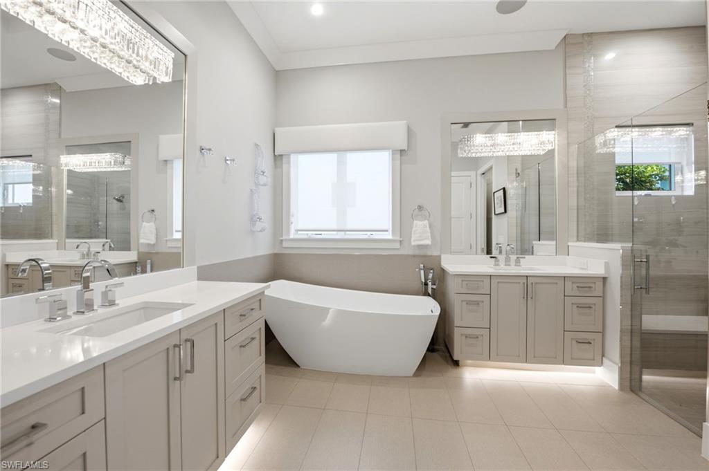 LANDINGS AT BEARS PAW - Residential