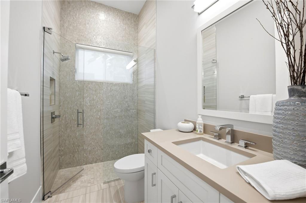LANDINGS AT BEARS PAW - Residential