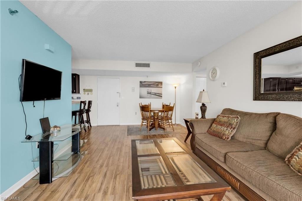 PORT CHARLOTTE - Residential