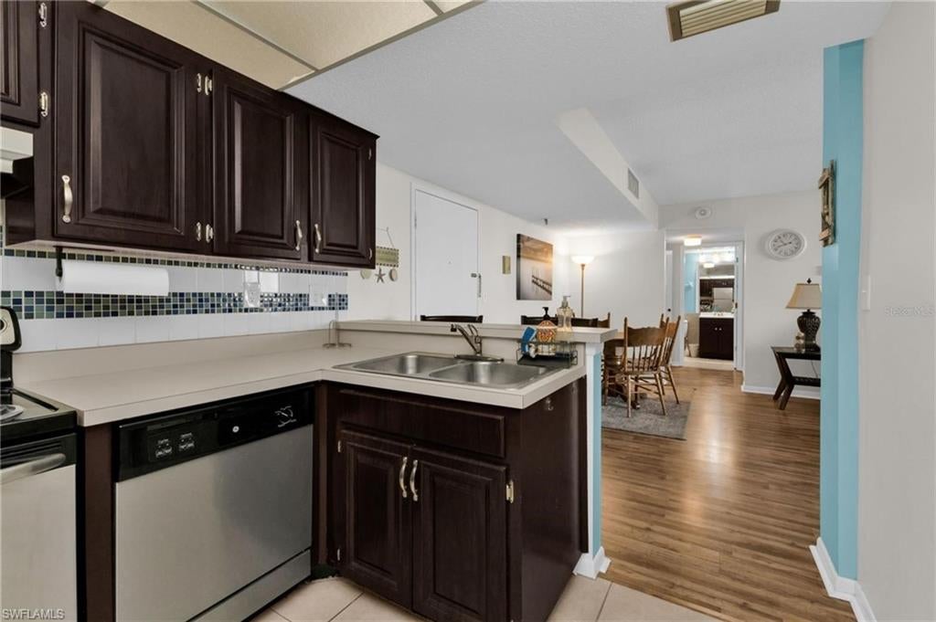 PORT CHARLOTTE - Residential