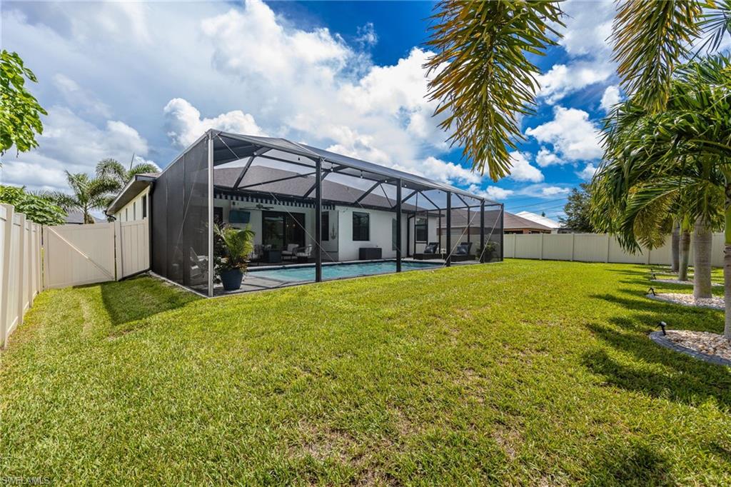 CAPE CORAL - Residential