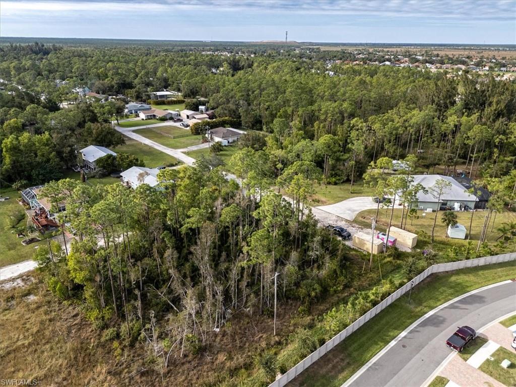 NORTH FORT MYERS - Land