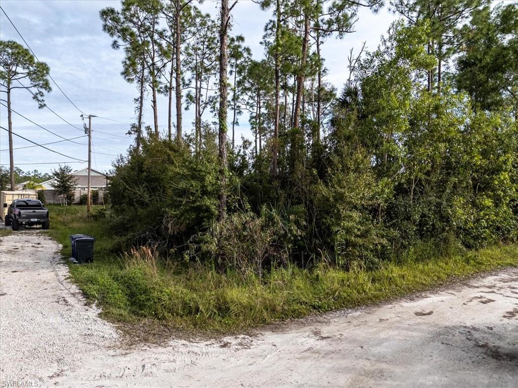 NORTH FORT MYERS - Land