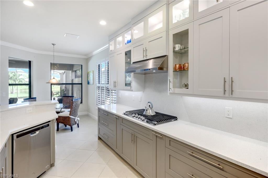 CORDOVA AT SPANISH WELLS - Residential