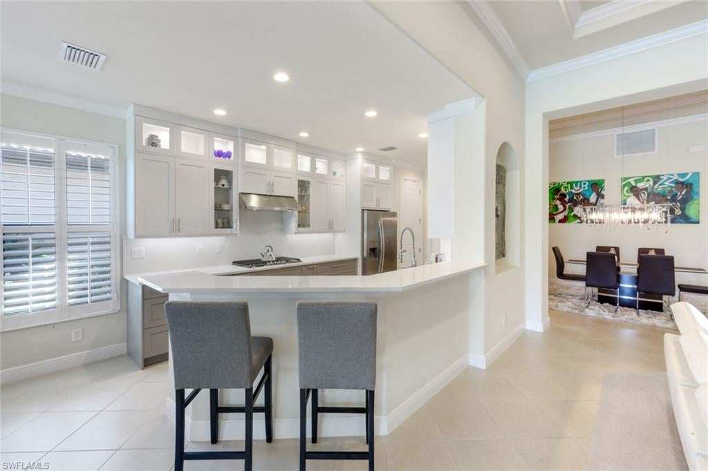CORDOVA AT SPANISH WELLS - Residential