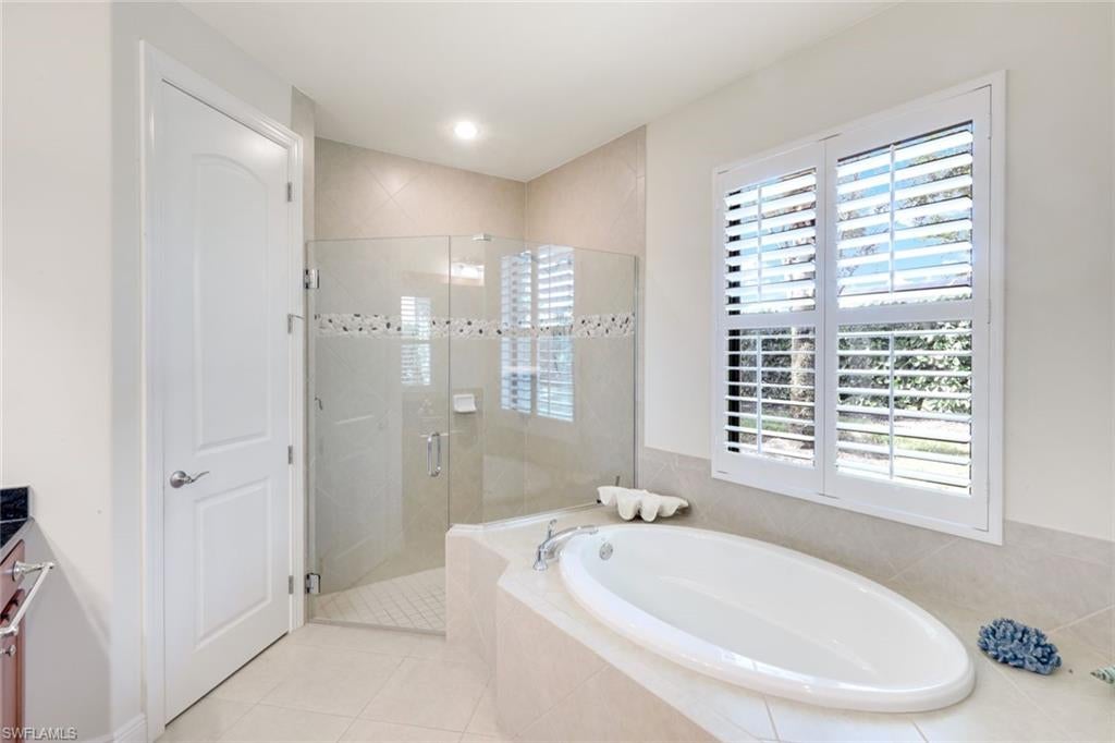 CORDOVA AT SPANISH WELLS - Residential