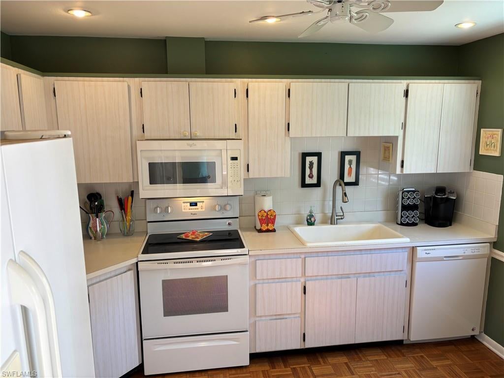 MYERLEE PARK HOMES CONDO - Residential