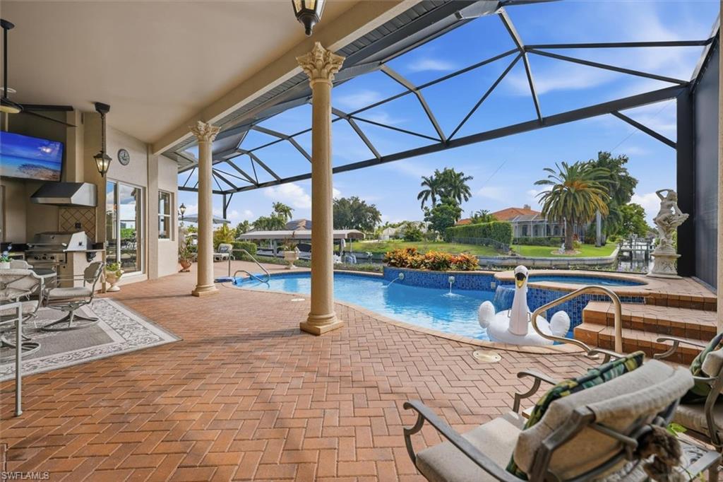 FOUR MILE COVE - Residential
