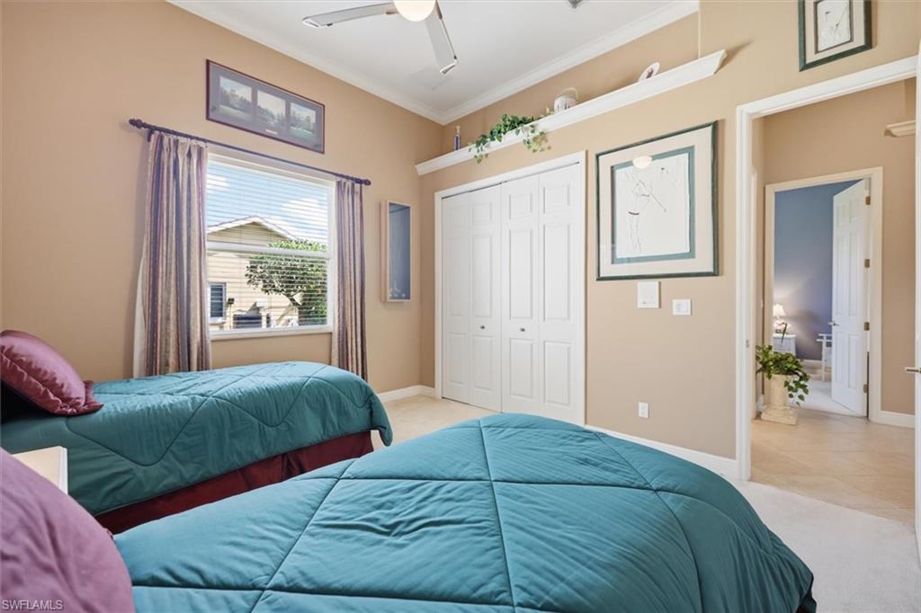 FOUR MILE COVE - Residential