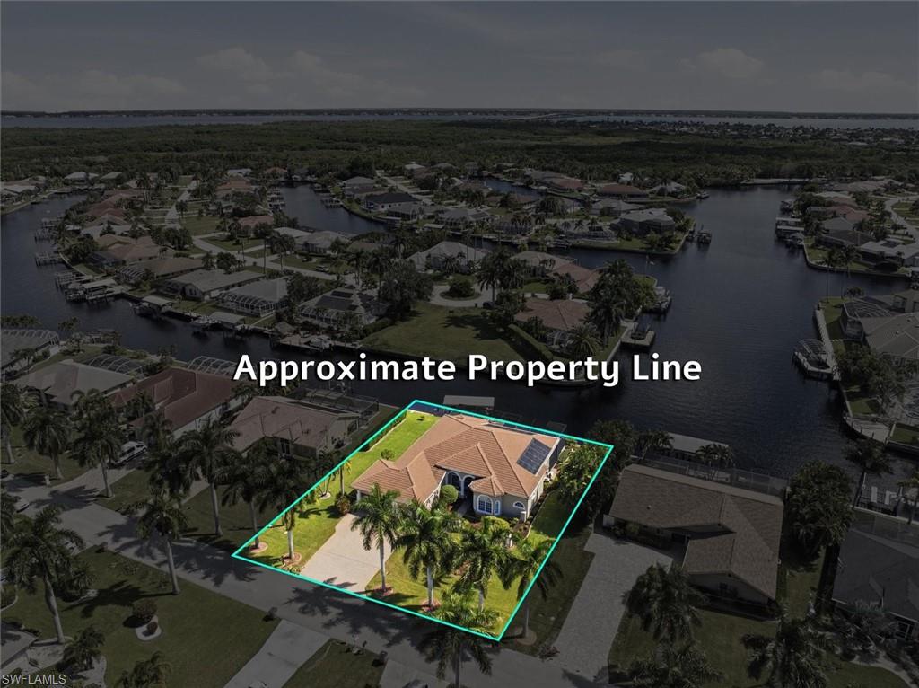 FOUR MILE COVE - Residential