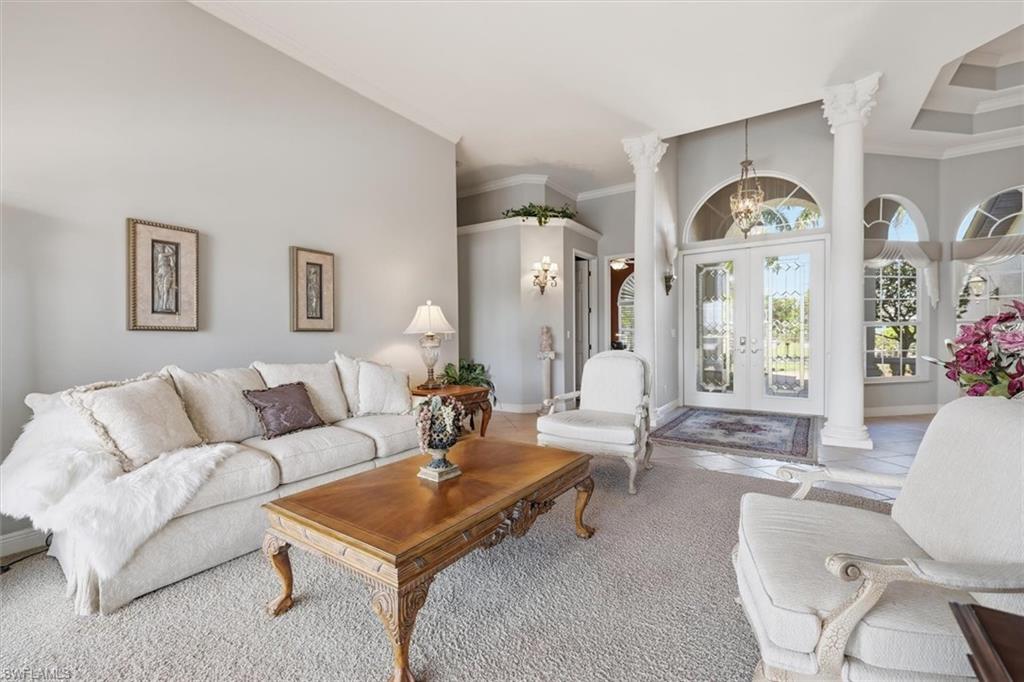 FOUR MILE COVE - Residential
