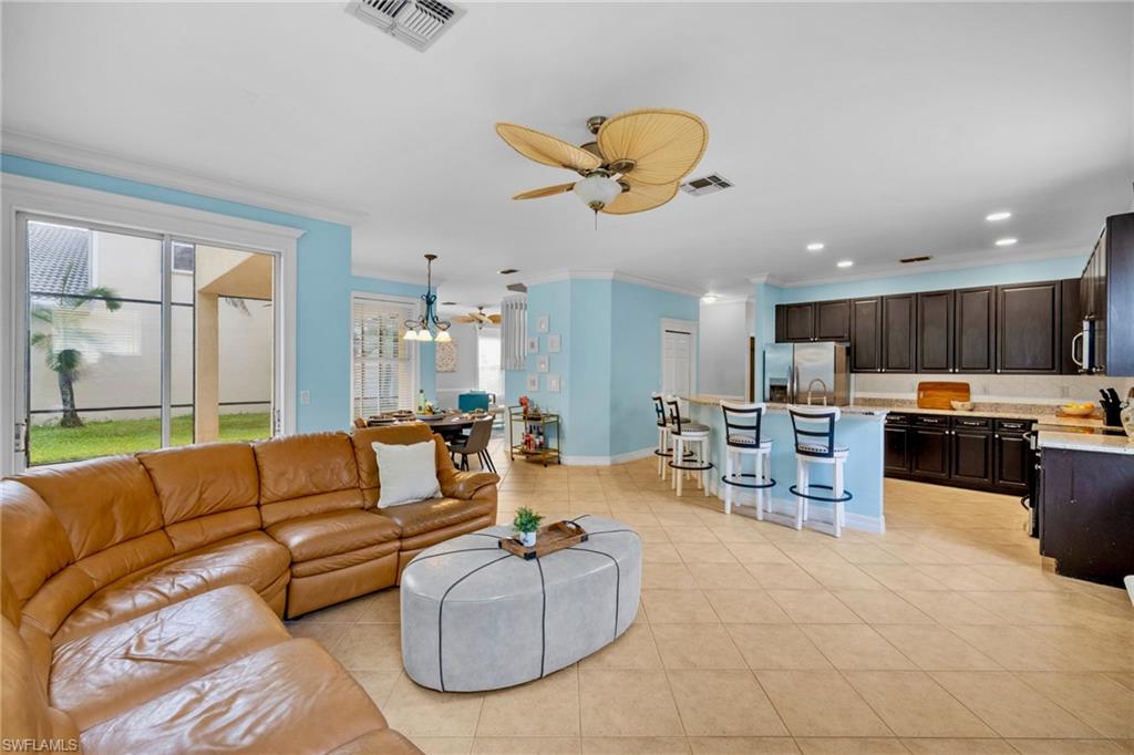 SATURNIA LAKES - Residential