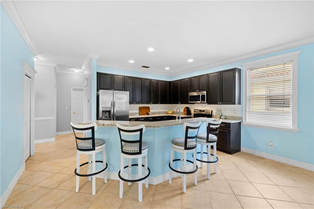 SATURNIA LAKES - Residential