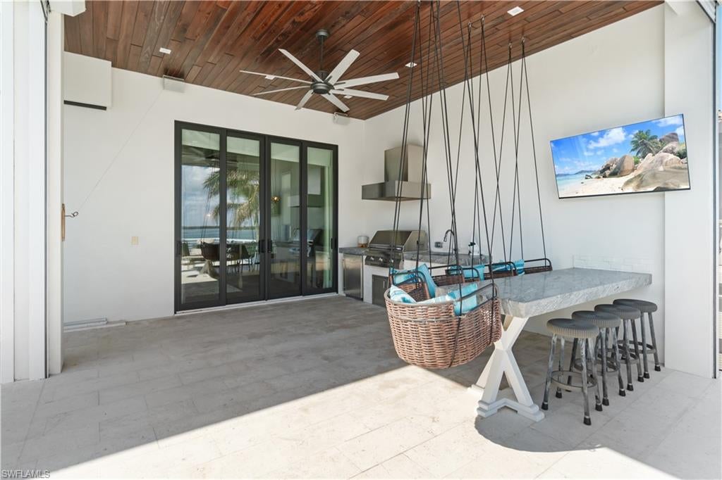 LAGUNA SHORES - Residential