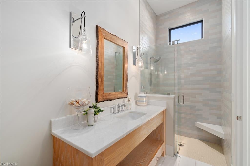 LAGUNA SHORES - Residential