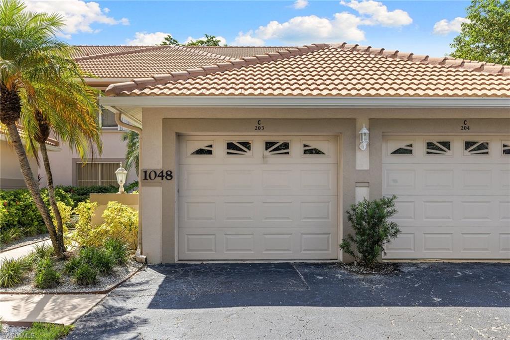 MANORS OF REGAL LAKE - Residential