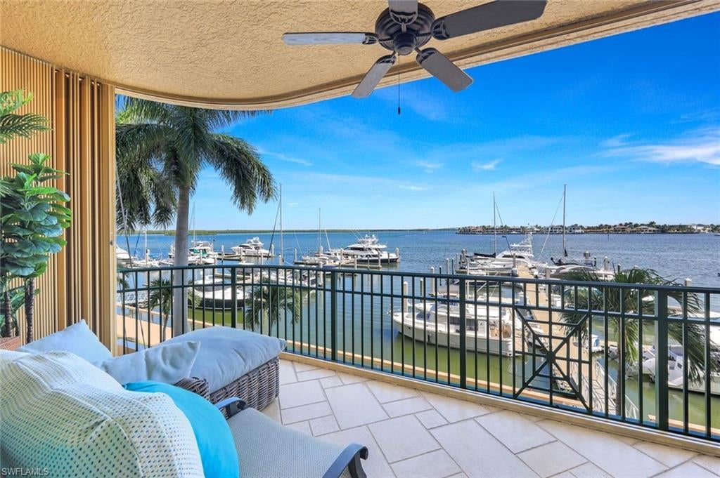 PIER 81 CONDOMINIUM - Residential