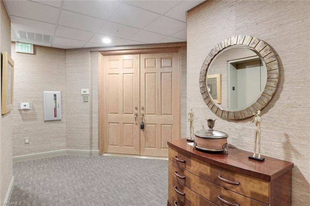 PIER 81 CONDOMINIUM - Residential