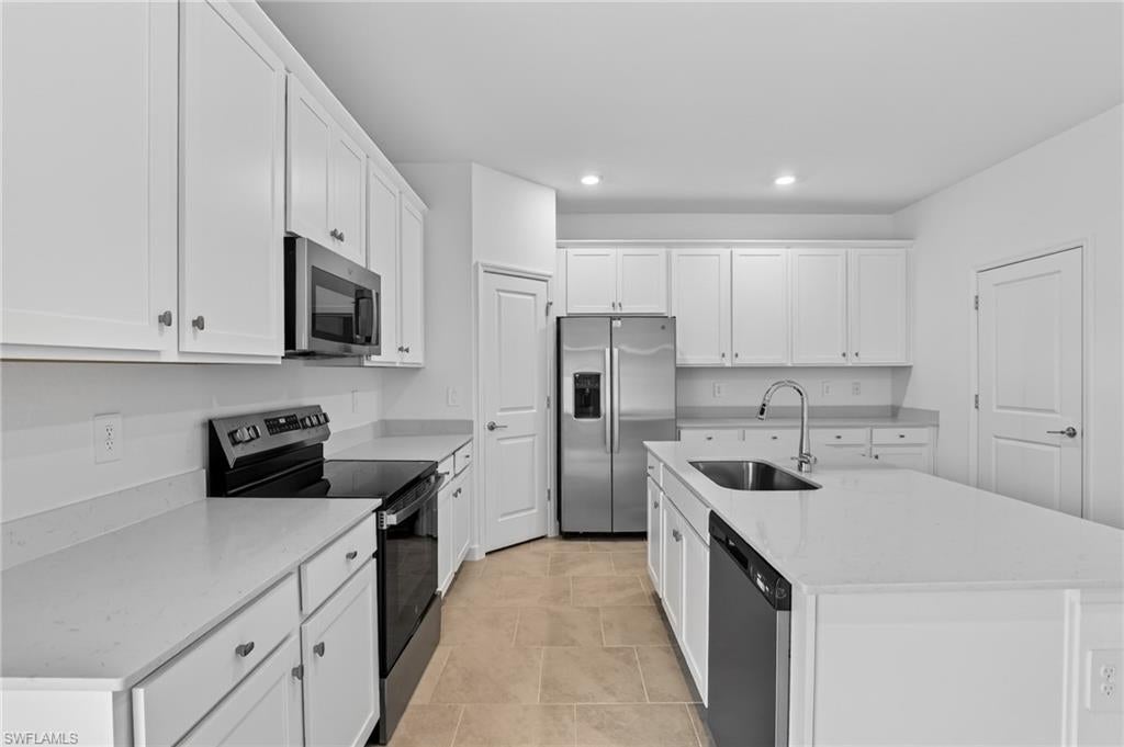 SABAL GLEN AT MIDTOWN - Residential