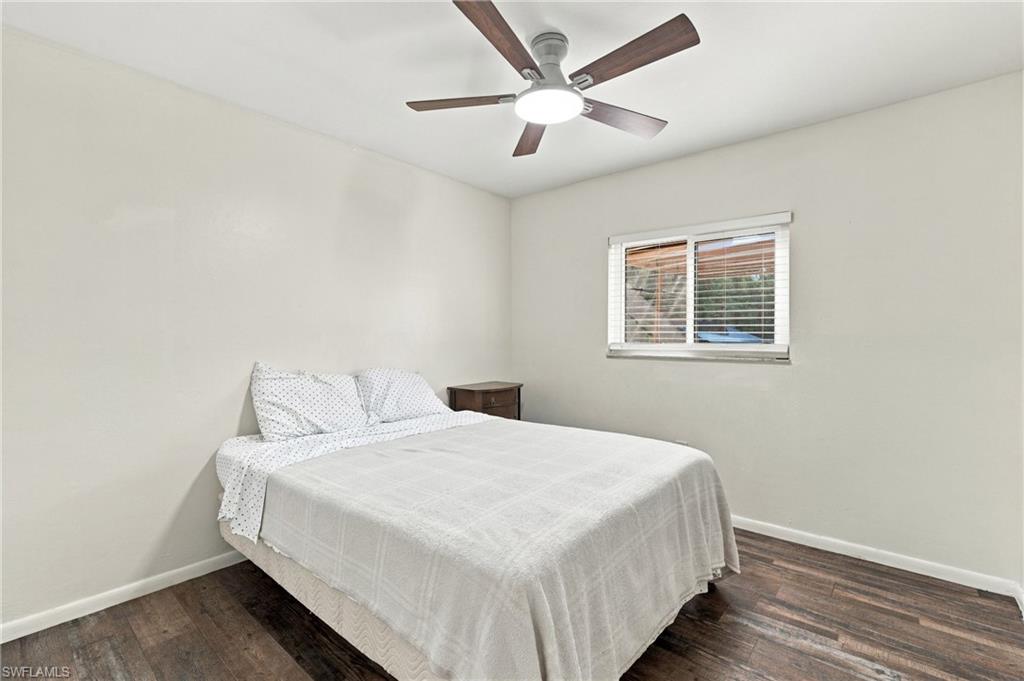 SAN CARLOS PARK - Residential