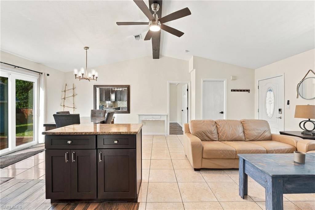 SAN CARLOS PARK - Residential