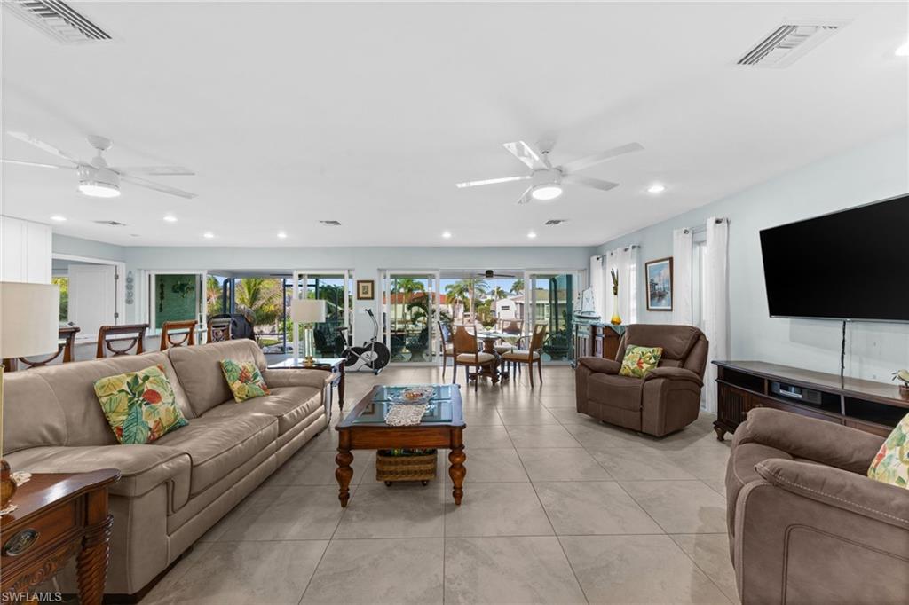 PINE ISLAND SHORES UNIT 8 - Residential