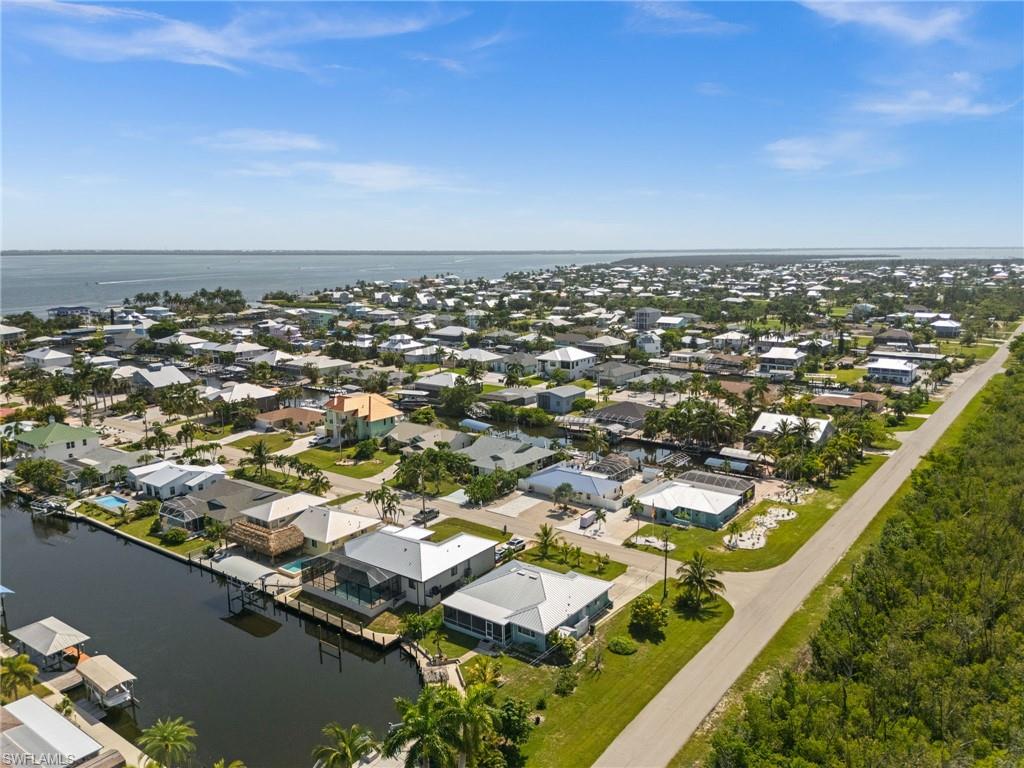 PINE ISLAND SHORES UNIT 8 - Residential