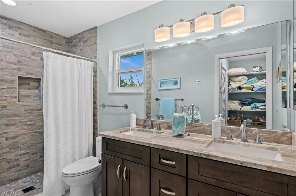 PINE ISLAND SHORES UNIT 8 - Residential