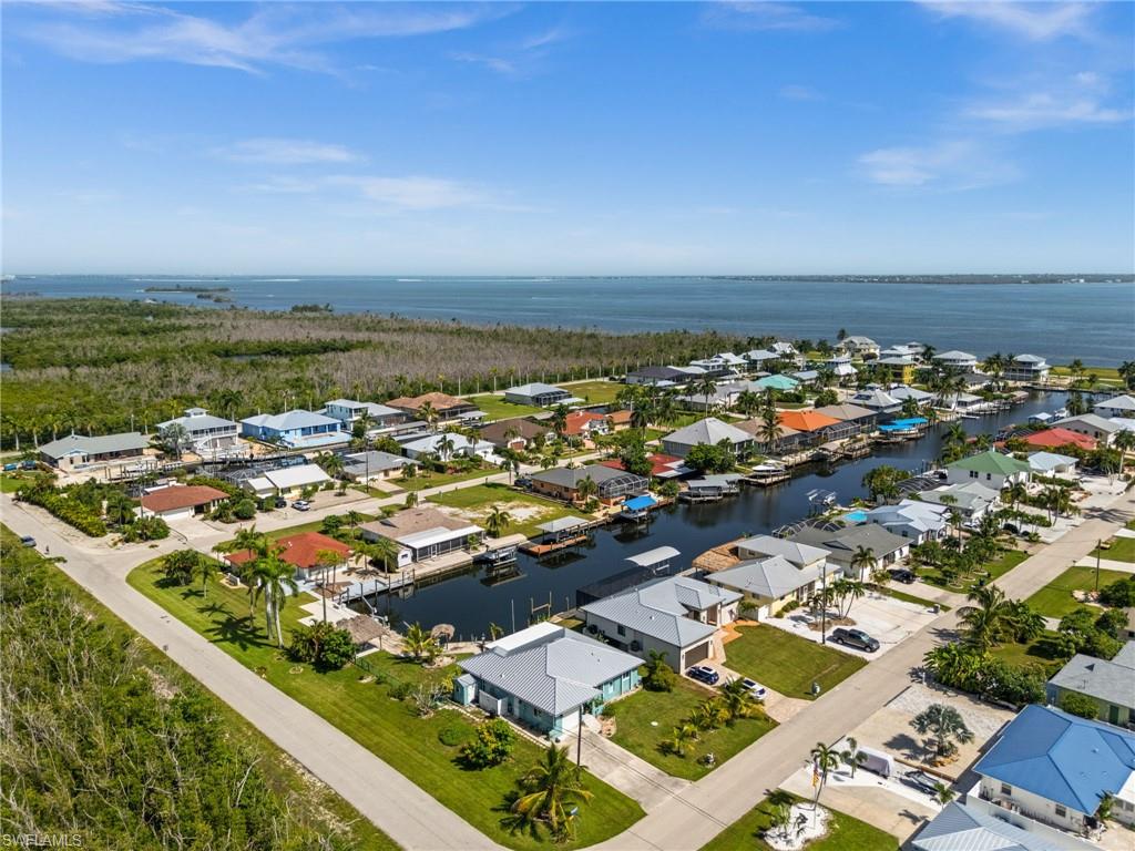 PINE ISLAND SHORES UNIT 8 - Residential