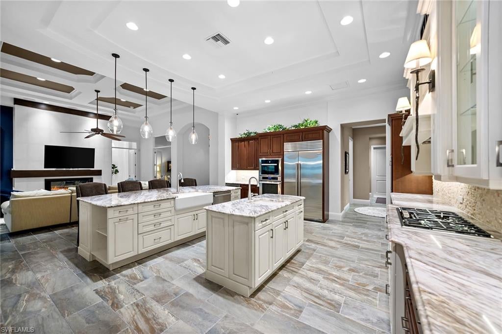 HEDGESTONE - Residential
