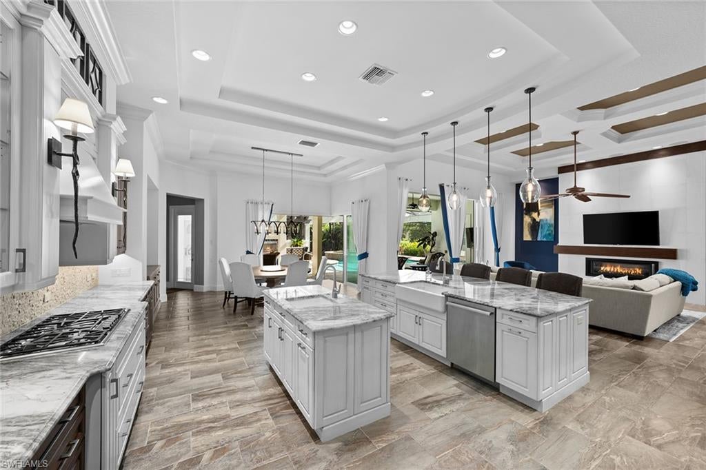 HEDGESTONE - Residential