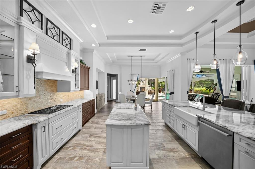 HEDGESTONE - Residential
