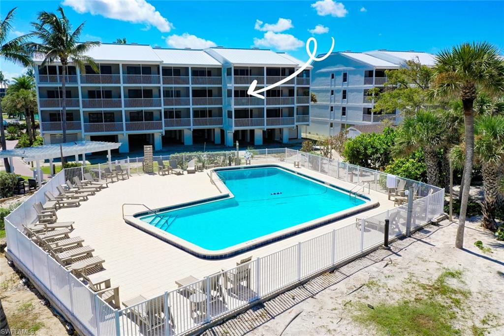 BEACH VILLAS CONDO - Residential