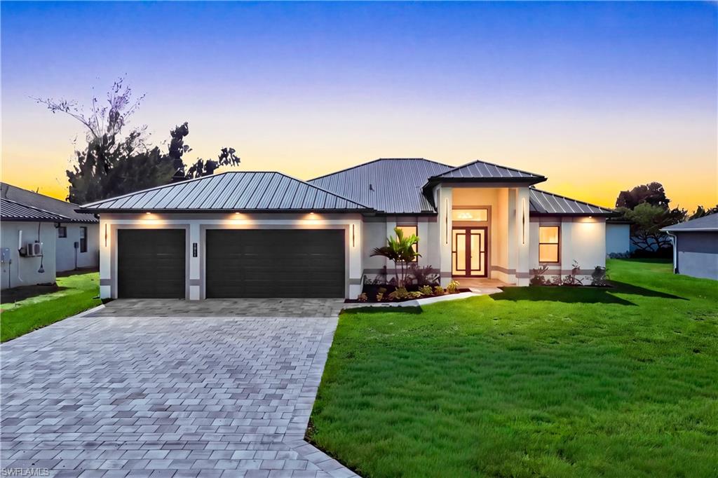 CAPE CORAL - Residential