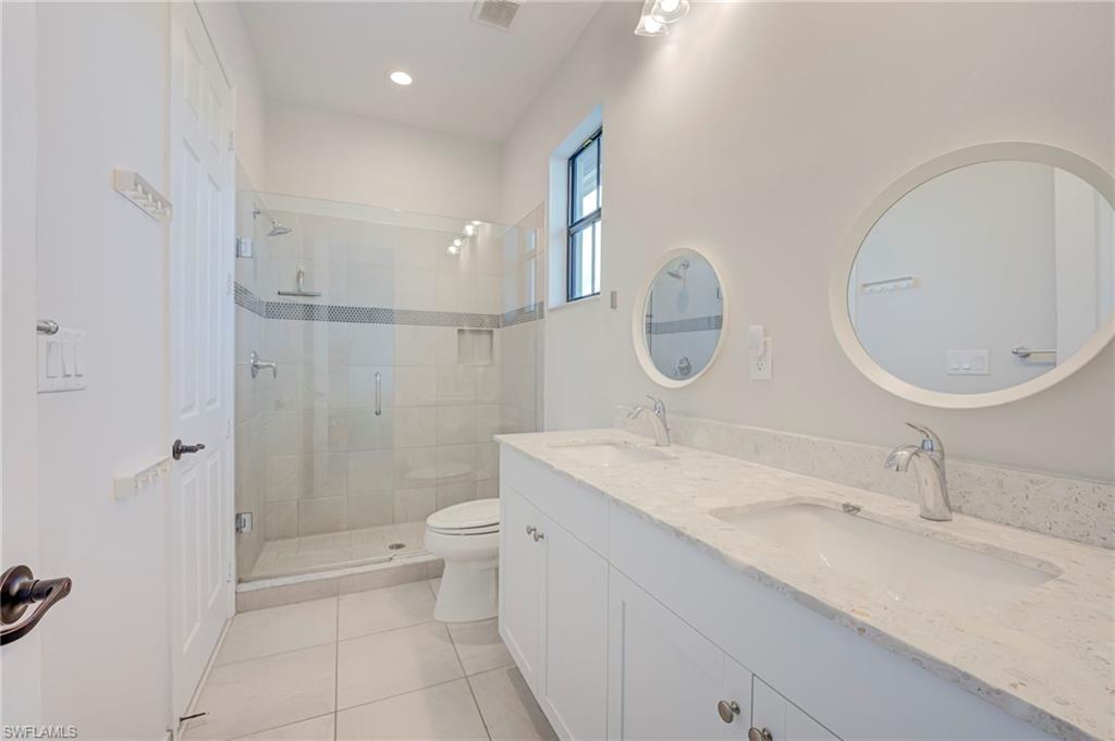 MAPLE RIDGE RESERVE - Residential