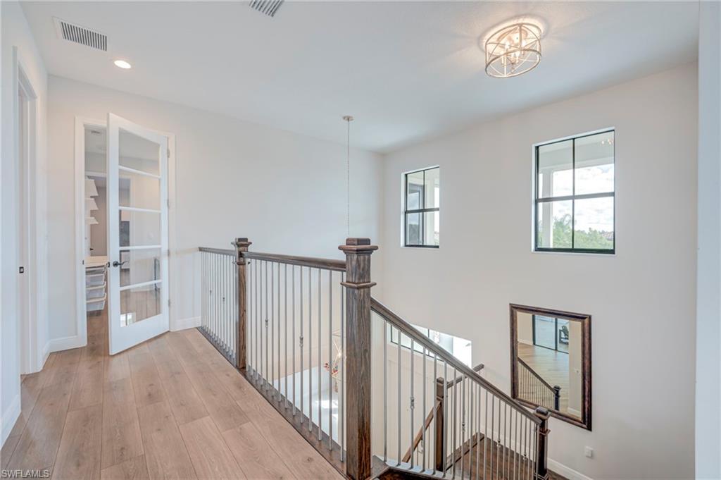 MAPLE RIDGE RESERVE - Residential