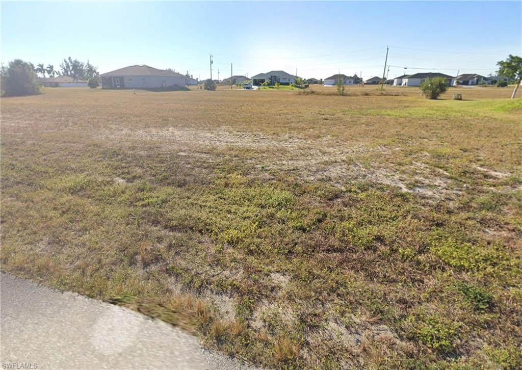 CAPE CORAL - Land