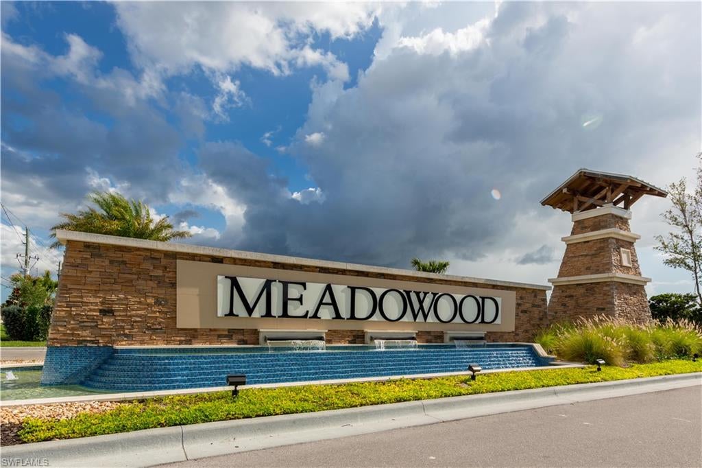 MEADOWOOD - Residential