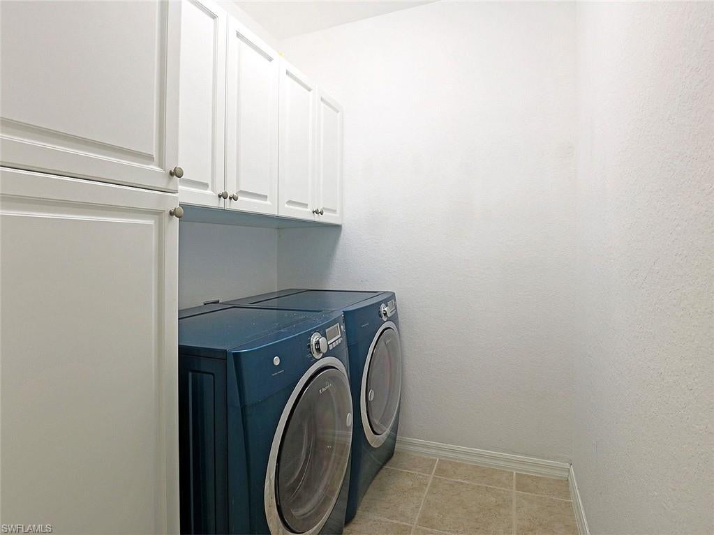 SAIL HARBOUR - Residential Lease