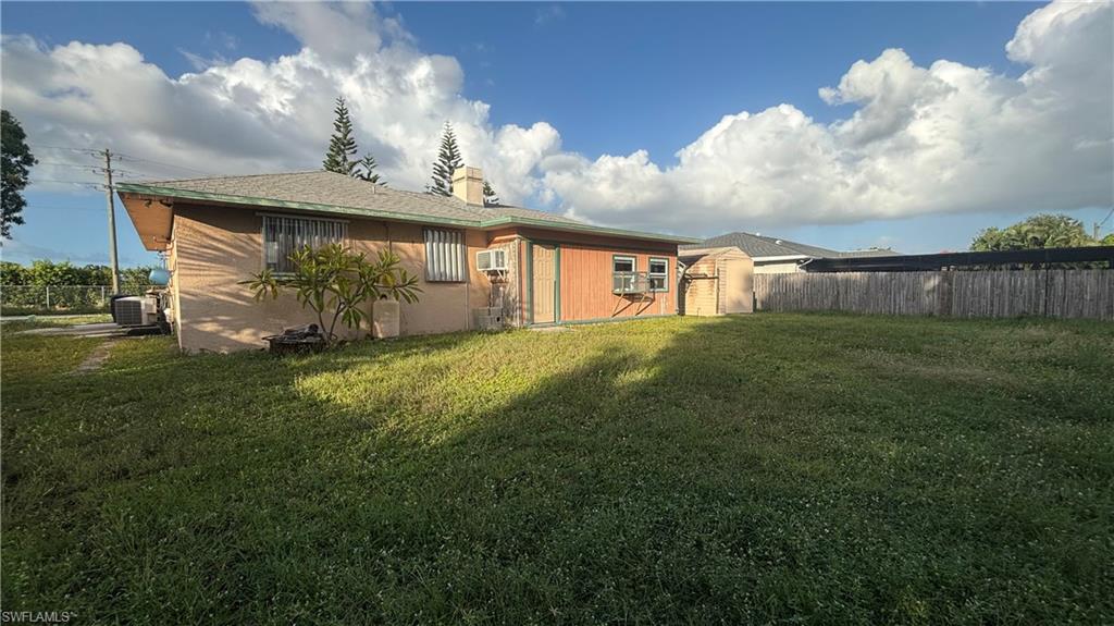 SAN CARLOS PARK - Residential