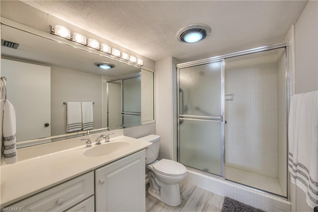 CRECIENTE CONDO EAST - Residential