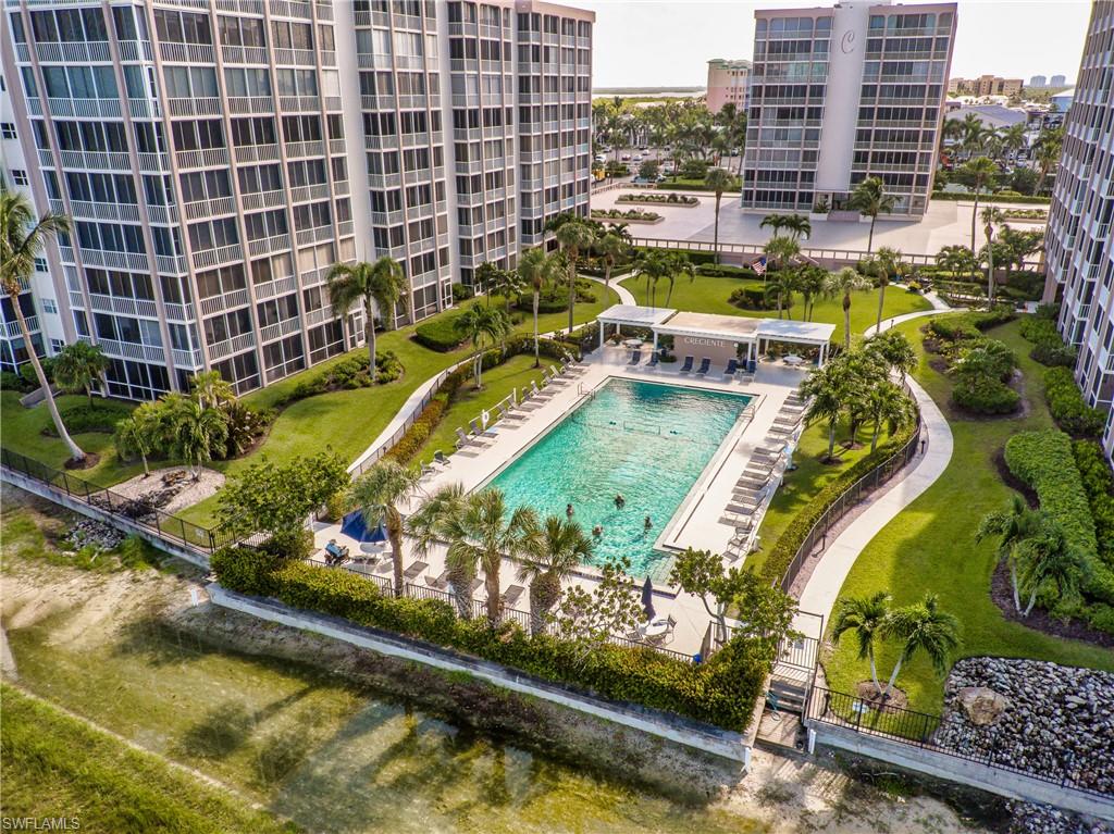 CRECIENTE CONDO EAST - Residential