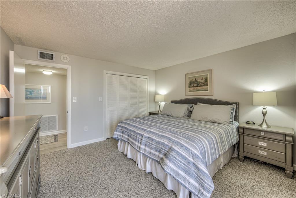 CRECIENTE CONDO EAST - Residential